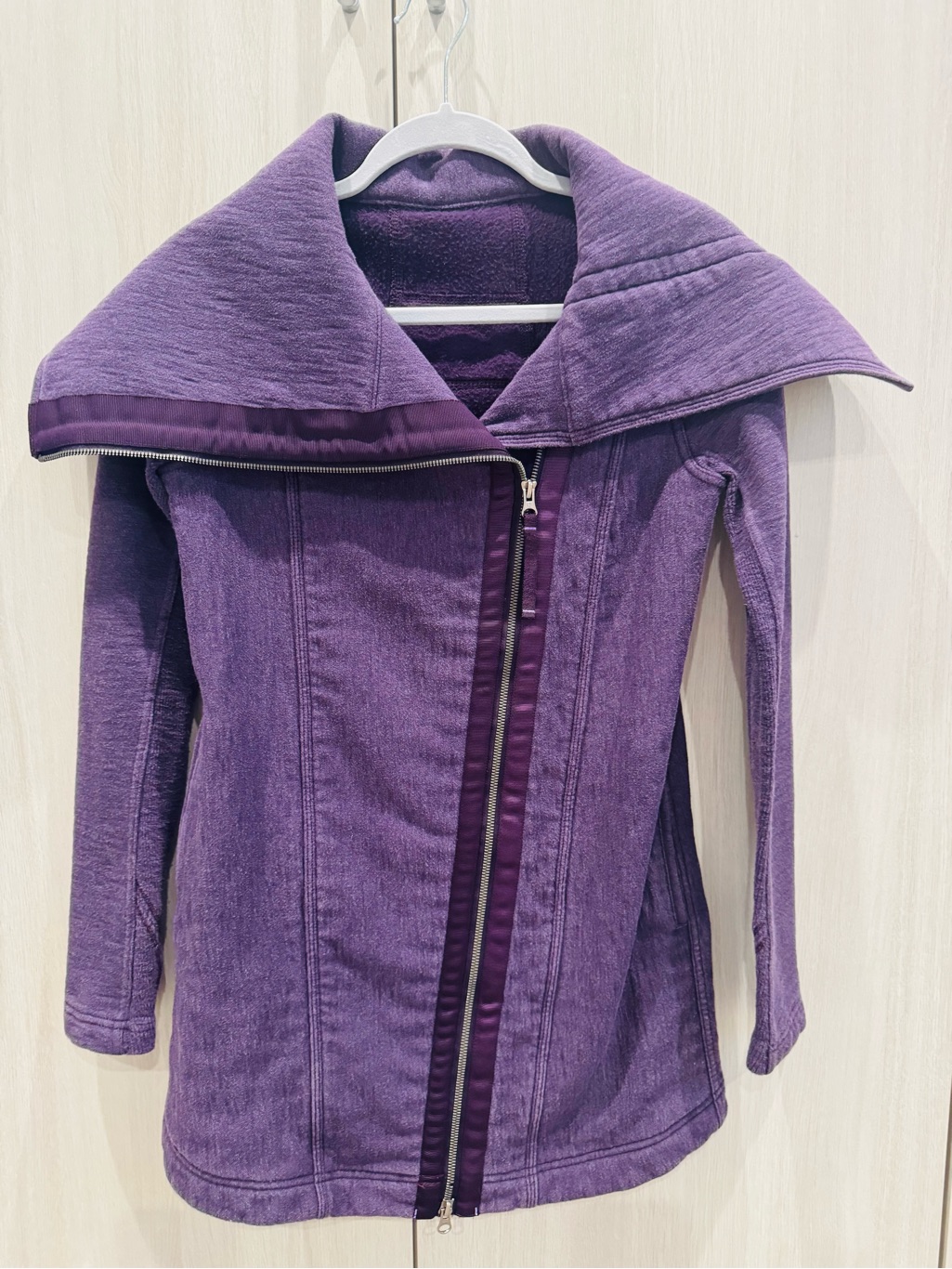 Lululemon Athletica Purple Asymmetrical Zip Sweater Coat Vintage Lulu! Sz 4
